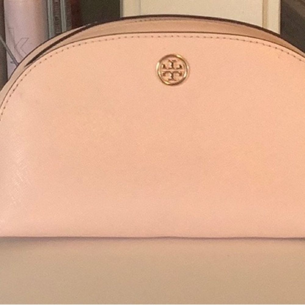 Tory Burch Small Robinson makeup bag